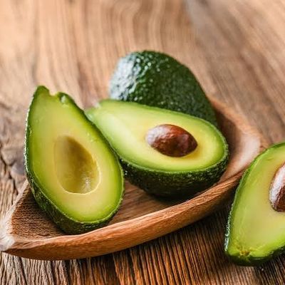 ½ palta madura