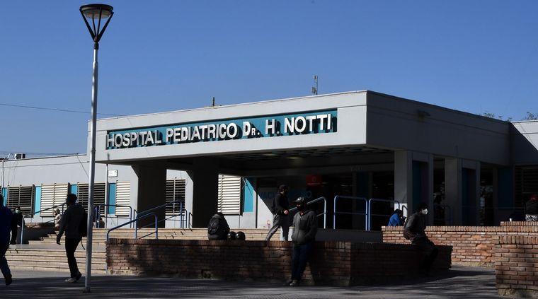 En esta época del año, crece la demanda de atención en el hospital Humberto Notti. Foto: ALF PONCE MERCADO / MDZ
