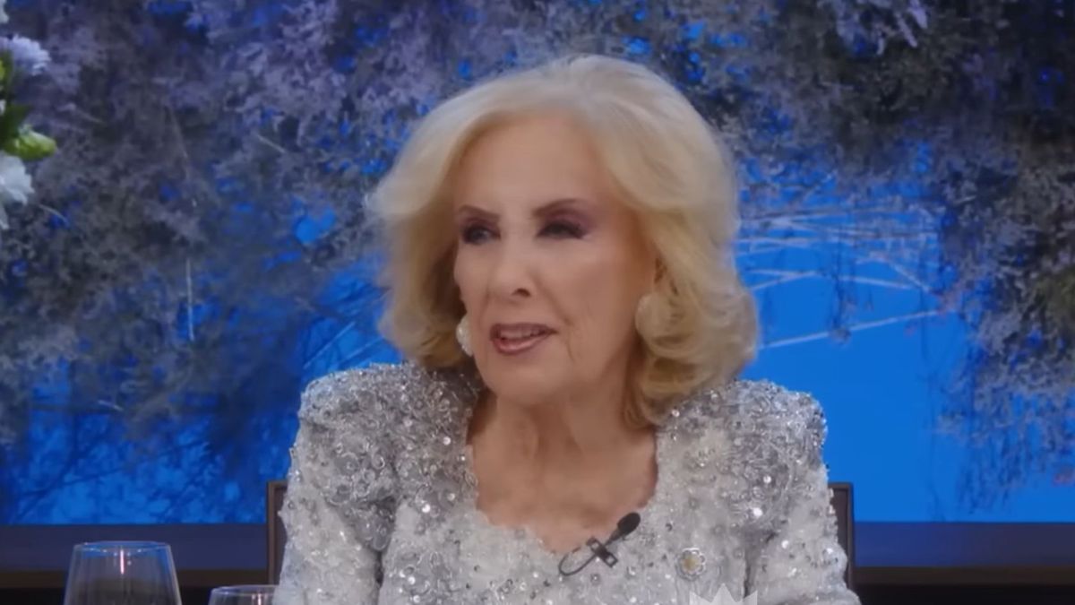 Revelan cómo atravesó Mirtha Legrand la primera noche de su nueva internación