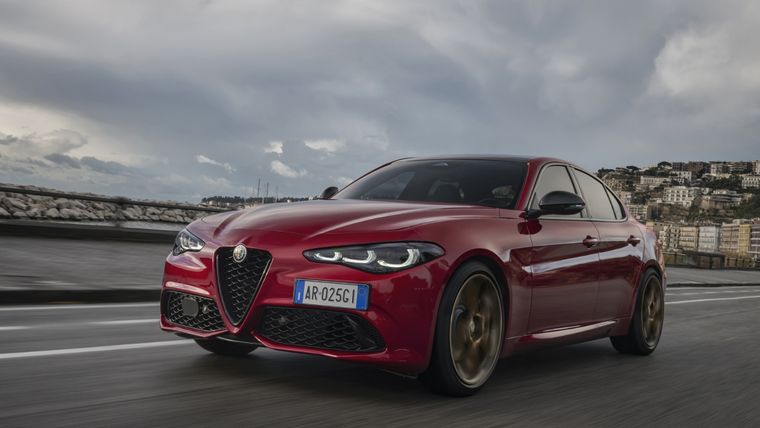 Alfa Romeo Giulia Intensa Foto: Stellantis