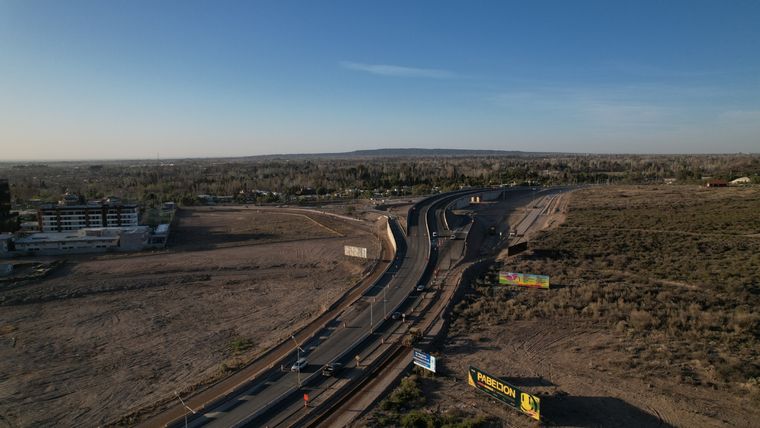 La obra de la ruta 82 va desde Godoy Cruz hasta Potrerillos. Foto: Prensa Gobierno de Mendoza