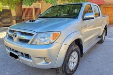 el usado del dia: inmaculada toyota hilux 2005, oportunidad unica