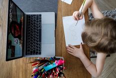 Es tarea de los padres acompañar en el aprendizaje de nuestros hijos para que impulsen su autoestima.