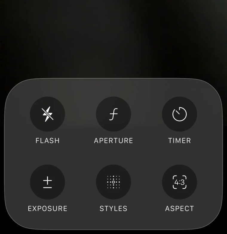 El menú de cámara del iPhone 17 Pro ya no muestra la luna del Modo Noche cuando se elige la opción Retrato. El menú de cámara del iPhone 17 Pro ya no muestra la luna del Modo Noche cuando se elige la opción Retrato.