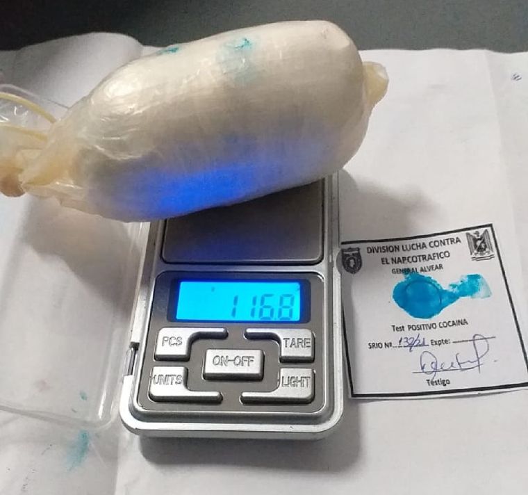 La mujer quedó detenida por llevar cocaína oculta en su cuerpo