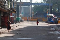 video: asi una mama evita que 2 hombres secuestren a su hija de 4 anos