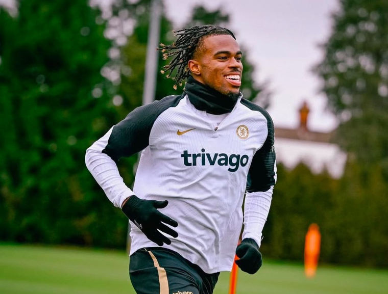 Carney Chukwemeka jugará para la Selección de Austria. Carney Chukwemeka jugará para la Selección de Austria.