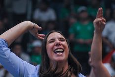 La diputada de UxP se refirió al decretazo que anunció el presidente en cadena nacional Foto: X @MarisaUcedaOk