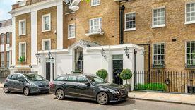 Después de perder las elecciones generales en 1945, Churchill compró una hermosa casa en Kensington, Londres, que ha entrado recientemente en el mercado por 19,5 millones de libras esterlinas ( 24,75 millones de dólares).. Foto: Knight Frank