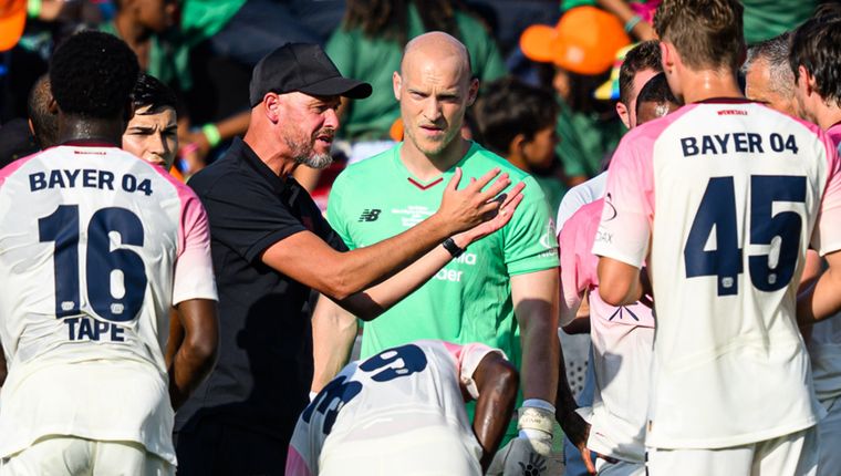 Erik ten Hag le restó imprtancia al papelón en su debut como DT del Bayer Leverkusen.