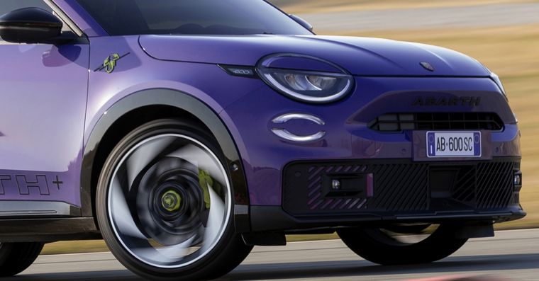 Nuevas imágenes del Fiat 600 más potente de la historia Foto: Stellantis
