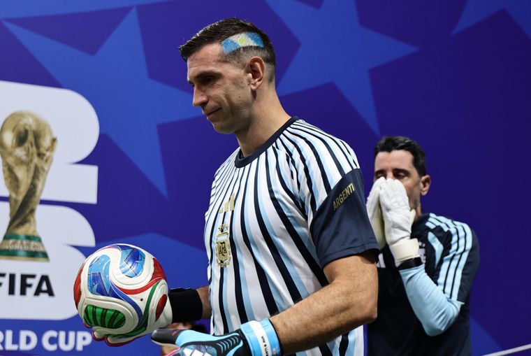 Dibu Martínez y una particular predicción antes de los cuartos de final del Mundial 2026.