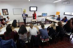La DGE aprobó el plan de estudio de la Tecnicatura Superior en Diseño de Indumentaria, Textil y Accesorios. La DGE aprobó el plan de estudio de la Tecnicatura Superior en Diseño de Indumentaria, Textil y Accesorios.