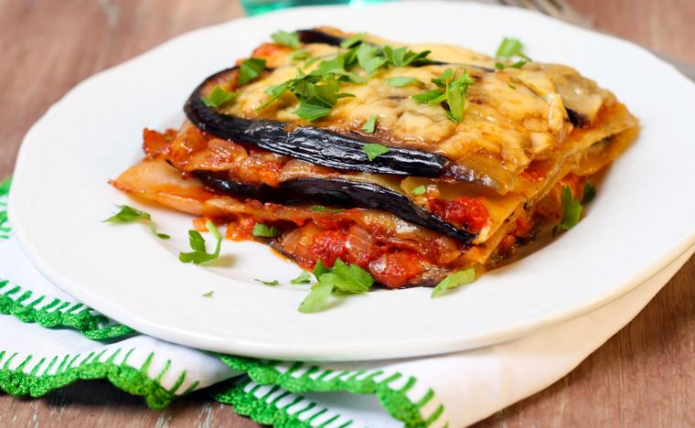 Lasaña de berenjena Una receta simple y deliciosa para hacer en minutos. Foto: Shutterstock