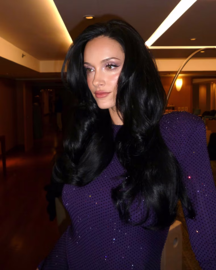 El peinado de Oriana Sabatini que acompañó su look invernal más glamoroso. El peinado de Oriana Sabatini que acompañó su look invernal más glamoroso.