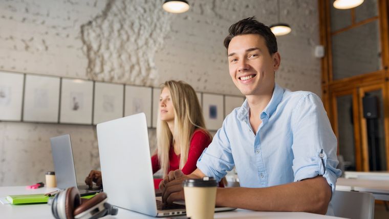 El crecimiento ya no es lineal ni dentro de una sola organización. El crecimiento ya no es lineal ni dentro de una sola organización.