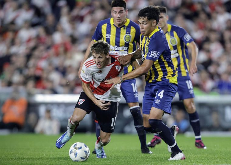 River se enfrentará a Rosario Central en el Monumental. Foto: FotoBaires