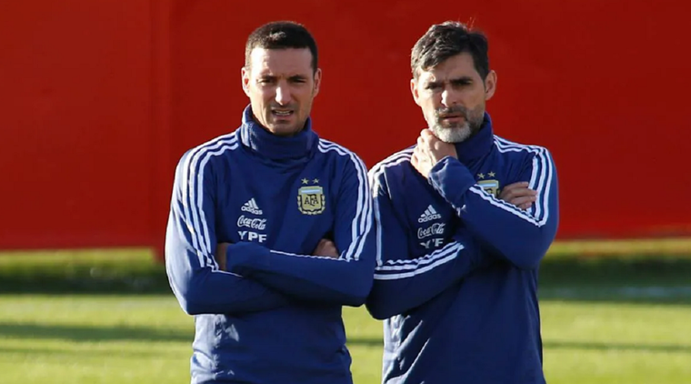 Scaloni y Ayala, dos piezas importantes en la Selección argentina.