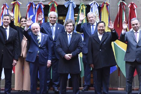 Milei en la última cumbre del Mercosur, en Buenos Aires