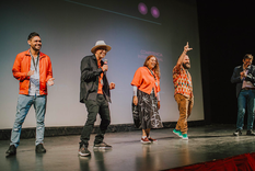 El elenco de “Saudade fez morada aqui dentro”. La obra de Haroldo Borges ganó el Astor Piazzolla de la Competencia Internacional. El elenco de “Saudade fez morada aqui dentro”. La obra de Haroldo Borges ganó el Astor Piazzolla de la Competencia Internacional.