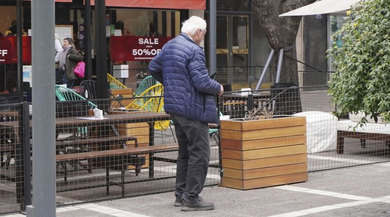 Los afiliados pueden solicitar hasta cuatro medicamentos con cobertura total de forma virtual. Los afiliados pueden solicitar hasta cuatro medicamentos con cobertura total de forma virtual. 