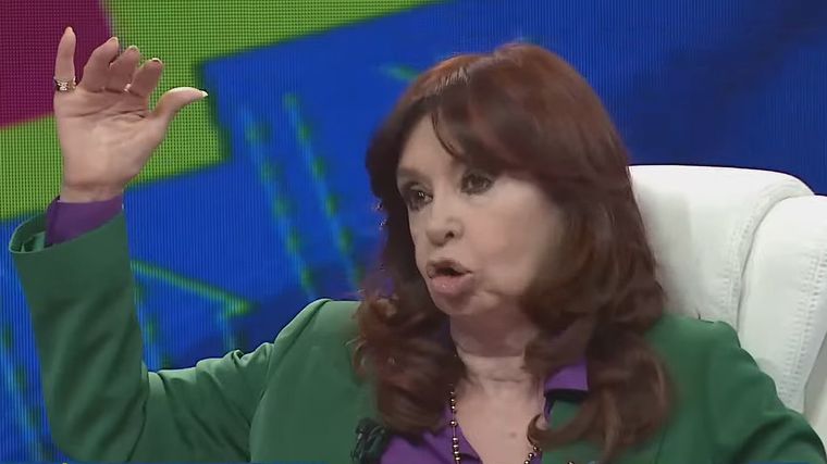 Cristina Fernández de Kirchner protagonizó un exitoso regreso a un estudio de televisión, pero no le alcanzó para ganar la tabla del día. Foto: Captura TV