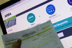 Los contribuyentes con deudas podrán regularizar su situación hasta el 27 de febrero y acceder al beneficio del 15% de descuento por pago anual. Foto: La Nueva