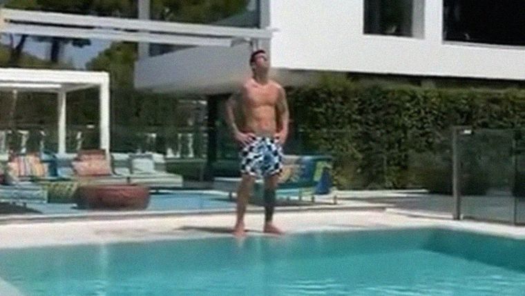 Messi, en pleno relax en su casa de Casteldefels Foto: Instagram @antonelaroccuzzo