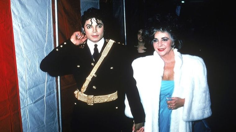 Liz Taylor y Michael Jackson. Foto: Pinterest - @The one & only MJJ