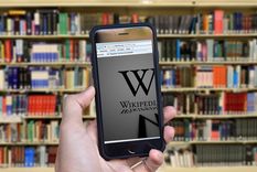 Wikipedia incorporará inteligencia artificial a su web Wikipedia incorporará inteligencia artificial a su web