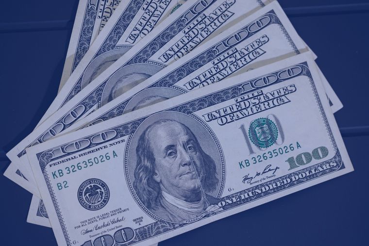 El dólar blue mantiene una tendencia alcista desde hace semanas. Foto: Pixabay