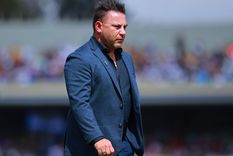 Mohamed y su proyecto para Huracán. Foto: publicada en El Universal Mohamed y su proyecto para Huracán. Foto: publicada en El Universal