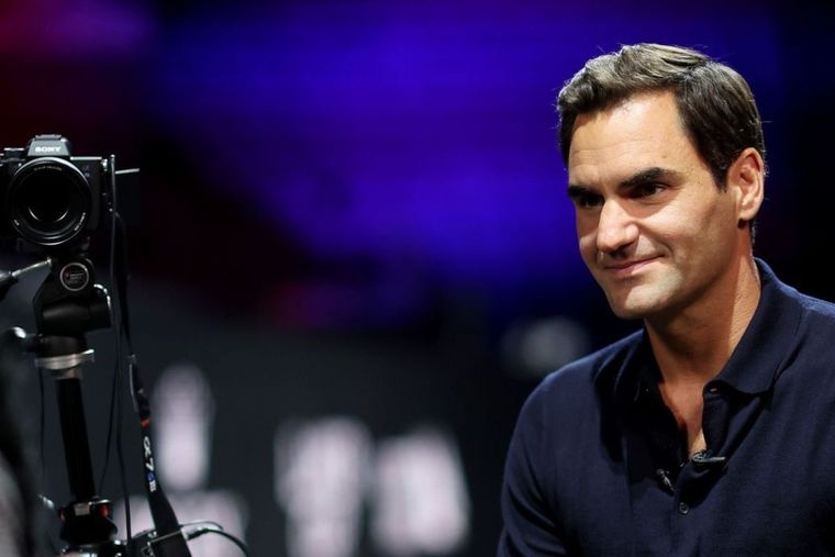 Federer aseguró que no jugará singles en la Laver Cup, pero reveló que quiere compartir su último partido con Rafa Nadal. Foto: SNR News