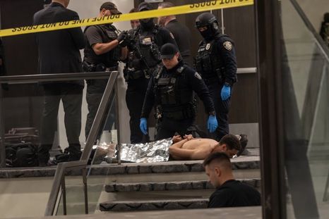 El tirador fue identificado como Cole Tomas Allen, un profesor de California. El tirador fue identificado como Cole Tomas Allen, un profesor de California.