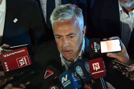 Alfredo Cornejo confirmó que Caputo podría anunciar en Mendoza un nuevo RIGI para la provincia. Alfredo Cornejo confirmó que Caputo podría anunciar en Mendoza un nuevo RIGI para la provincia.