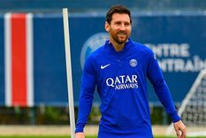 Lionel Messi Leo habría pedido retrasar la negociación por su contrato hasta 2023.