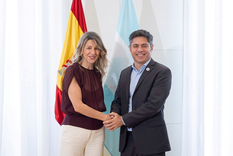 Axel Kicillof se reunió con Yolanda Díaz.&nbsp;