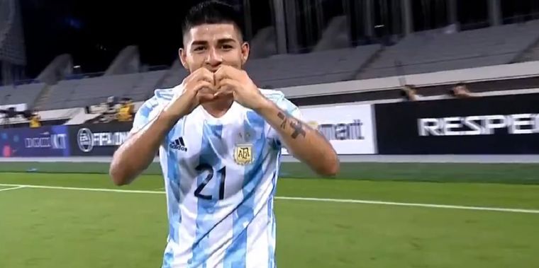 Fernando Valenzuela convirtió el segundo gol de Argentina.