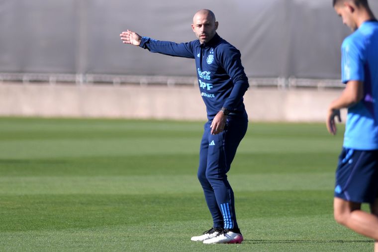 Mascherano tendría tres cambios en mente para los octavos de final del Mundial Sub 20 Foto: Telam