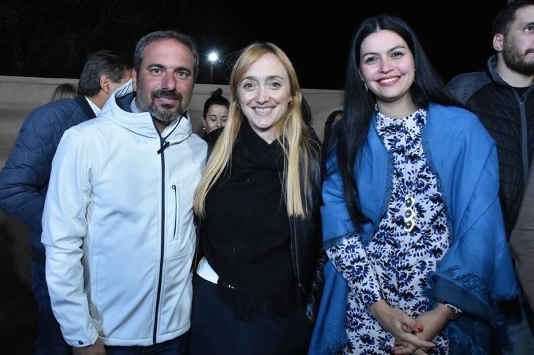 Hinojosa, Sagasti y Destéfanis. Foto: Twitter