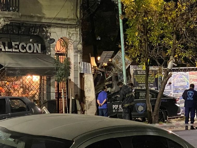 Un patrullero de la Ciudad atropelló y mató a un motociclista en Villa Urquiza Foto: NA