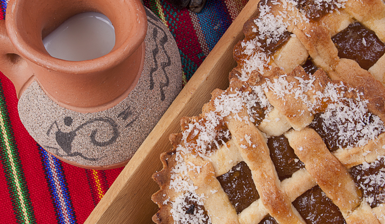 Pastafrola casera de membrillo o batata Pastafrola casera de membrillo o batata