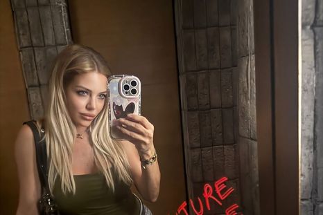 Evangelina Anderson va por otros rumbos. Evangelina Anderson va por otros rumbos.