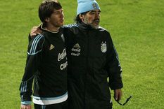 El 10 le dedicó un posteo al 10. Foto: FIFA