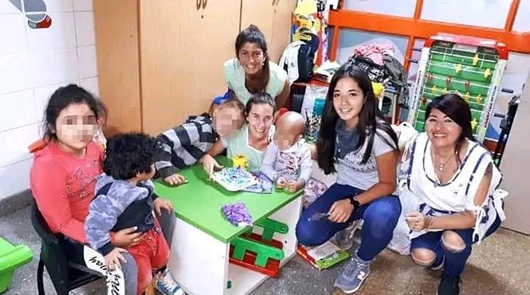 Cáncer infantil. Guadalupe sigue vinculada al hospital pediátrico, donde apoya programas de acompañamiento a pacientes oncológicos. Foto: Gentileza Guadalupe Ponce