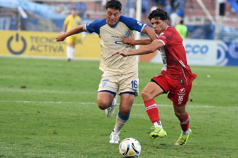 Duelo picante en el Gambarte entre Godoy Cruz y Maipú.&nbsp;