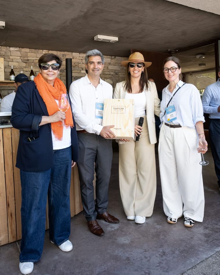 María José Gilardo, Manuel Marvaso, Valeria Strozzi, Popi Rivera. María José Gilardo, Manuel Marvaso, Valeria Strozzi, Popi Rivera.