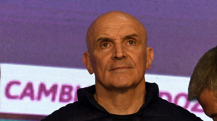 José Luis Espert arremetió contra Axel Kicillof por el asesinato de Umma Aguilera Foto: ALF PONCE MERCADO / MDZ