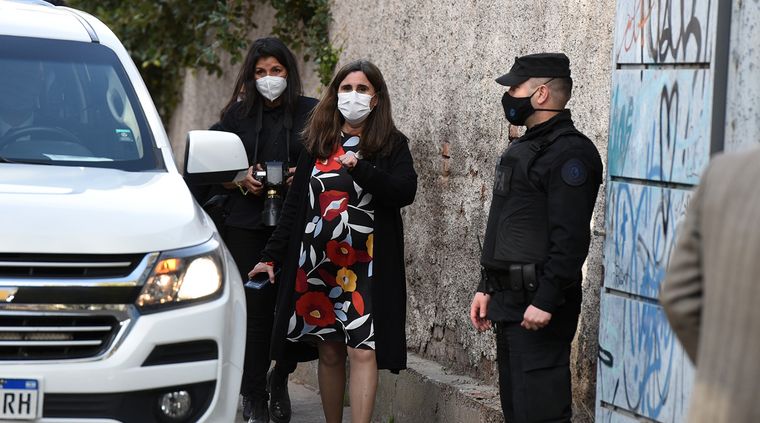 La ministra de Salud, Ana María Nadal, tras recorrer el vacunatorio del PAMI con el presidente Alberto Fernández. Foto: ALF PONCE MERCADO / MDZ