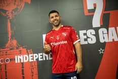 Sergio Agüero recibió constantes críticas en las redes sociales porque no regresó como jugador profesional a Independiente. Foto: Redes